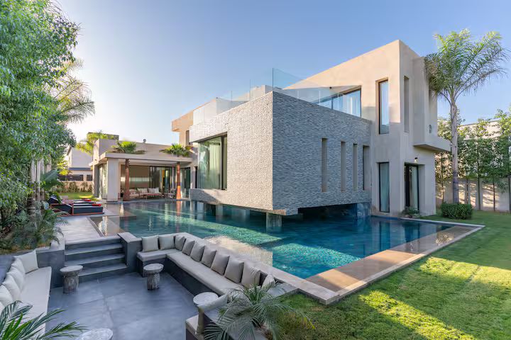 5 CH Villa Adela — photo 1
